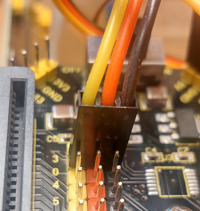 2025-11-04 08_57_34-WhatsApp.png