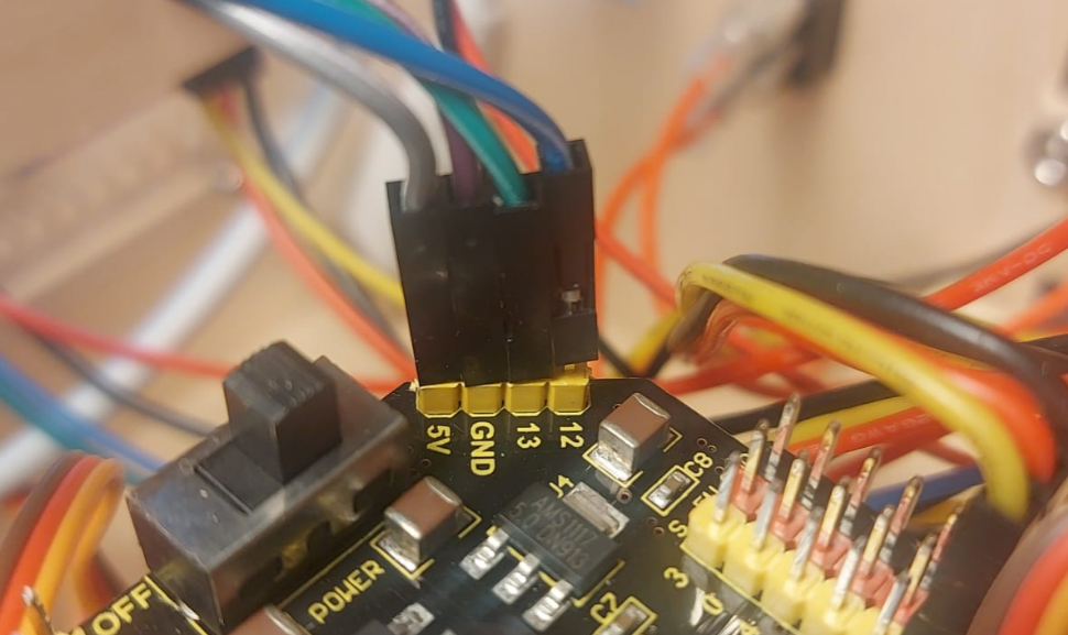 2025-11-04 09_27_09-WhatsApp.png